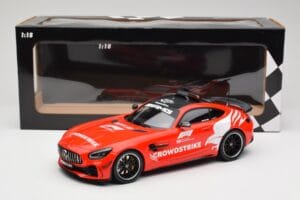 Mercedes AMG GT R C190 Safety Car F1 2021 Minichamps 1:18 155036095 Metal — billede 6 af 6