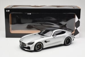 Mercedes AMG GT R C190 Sølv Minichamps 1:18 155036025 Metal — billede 6 af 6