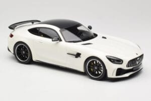 Mercedes AMG GT R C190 Hvid Metallic Minichamps 1:18 155036028 Metal — billede 4 af 6