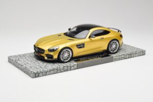 Mercedes Brabus AMG GT S C190 600 Desert Guld Minichamps 1:18 107032522 Metal