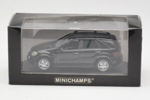 Mercedes AMG ML 63 W164 Sort Minichamps 1:43 400037670 Metal — billede 4 af 4
