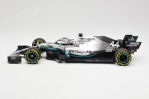 Mercedes AMG Petronas W10 #44 L. Hamilton F1 World Champion 2019 Minichamps 1:18 110190044 Metal — billede 3 af 6