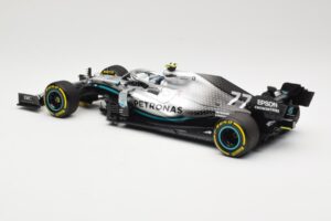 Mercedes AMG Petronas W10 #77 V. Bottas Winner USA GP 2019 Minichamps 1:18 110191877 Metal — billede 5 af 6