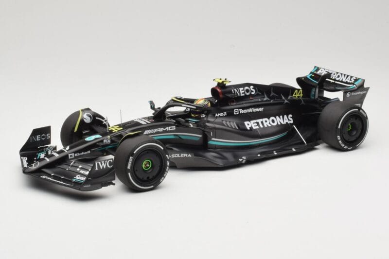 Mercedes AMG Petronas W14 E Performance #44 L. Hamilton Bahrain GP 2023 Minichamps 1:18 110230144 Metal