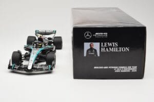 Mercedes AMG Petronas W15 E Performance #44 L. Hamilton 2024 Minichamps 1:18 110240144 Metal — billede 6 af 6