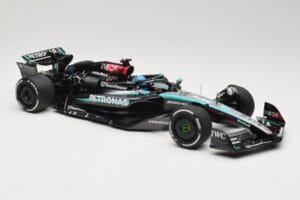 Mercedes AMG Petronas W15 E Performance #63 G. Russell Winner Austrian GP 2024 Minichamps 1:18 110241163 Metal — billede 4 af 6