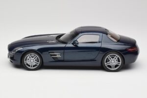 Mercedes SLS AMG C197 Blue Metallic Minichamps 1:18 180039021 Metal — billede 4 af 8