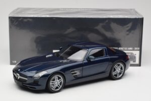 Mercedes SLS AMG C197 Blue Metallic Minichamps 1:18 180039021 Metal — billede 8 af 8