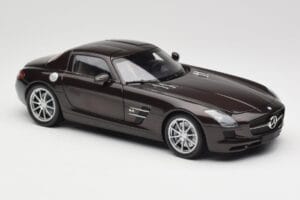 Mercedes AMG SLS C197 Brown Metallic Minichamps 1:18 100039028 Metal — billede 6 af 8