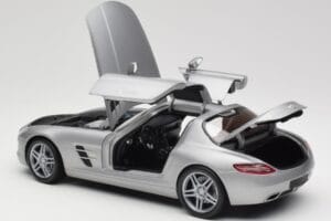 Mercedes AMG SLS C197 Grey Metallic Minichamps 1:18 100039025 Metal — billede 5 af 8