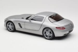 Mercedes AMG SLS C197 Grey Metallic Minichamps 1:18 100039025 Metal — billede 7 af 8