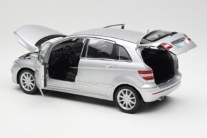 Mercedes B-Class W245 Sølv Kyosho 1:18 B66962326 Metal — billede 5 af 8