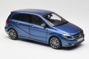 Mercedes B-Class W246 Lotus Blå Metallic Norev 1:18 B66961410 Metal — billede 6 af 8