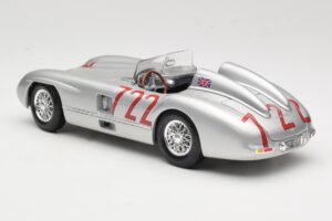 Mercedes 300 SLR W196S #722 S. Moss / D. Jenkinson Mille Miglia Winner 1955 Maisto 1:18 536887 Metal — billede 7 af 8