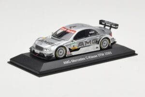 Mercedes C-Class C203 #4 J. Alesi HWA DTM 2005 Minichamps 1:43 B66962230 Metal — billede 2 af 4