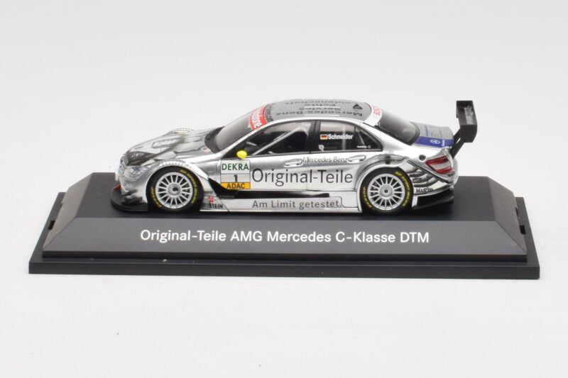 Mercedes C-Class C204 DTM #1 B. Schneider DTM 2007 Minichamps 1:43 B66962273 Metal