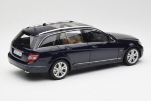 Mercedes C-Class S204 T-Modell Tanzanite Blå AUTOart 1:18 B66962352 Metal — billede 3 af 8