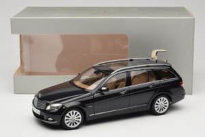 Mercedes C-Class W204 Estate Obsidian Black AUTOart 1:18 B66962349 Metal — billede 8 af 8