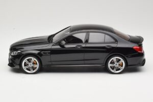 Mercedes C-Class W205 Brabus 650 Sort GT Spirit 1:18 GT132 Resin — billede 3 af 6
