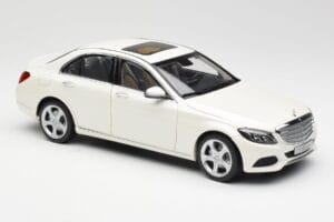 Mercedes C-Class W205 Diamond Hvid Metallic Norev 1:18 B66960256 Metal — billede 6 af 8