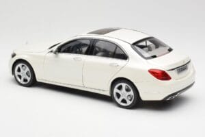 Mercedes C-Class W205 Diamond Hvid Metallic Norev 1:18 B66960256 Metal — billede 7 af 8