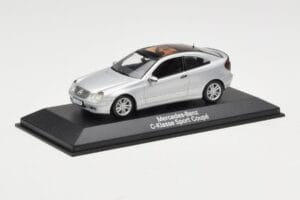 Mercedes C-Class W203 Sport Coupe Sølv Minichamps 1:43 B66961916 Metal — billede 2 af 4