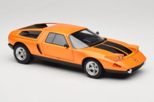 Mercedes C111 II White Autumn Metallic Norev 1:18 183050 Metal — billede 6 af 10