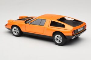 Mercedes C111 II White Autumn Metallic Norev 1:18 183050 Metal — billede 7 af 10