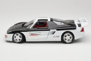 Mercedes C112 Sport Hvid & Sort Guiloy 1:18 68521 Metal — billede 4 af 8