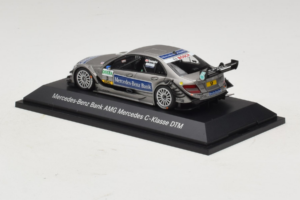 Mercedes C204 #3 B. Spengler HWA AG DTM 2010 Minichamps 1:43 B66960136 Metal — billede 3 af 5