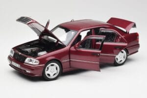 Mercedes AMG C36 W202 Almandine Rød Norev 1:18 B66040706 Metal — billede 2 af 8
