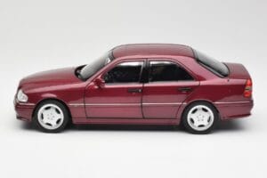 Mercedes AMG C36 W202 Almandine Rød Norev 1:18 B66040706 Metal — billede 4 af 8