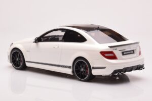 Mercedes AMG C63 W204 Edition 507 Hvid GT Spirit 1:18 GT899 Resin — billede 5 af 6