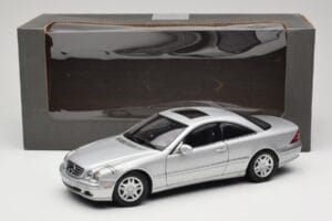 Mercedes CL 500 C215 Sølv AUTOart 1:18 B66962152 Metal — billede 8 af 8