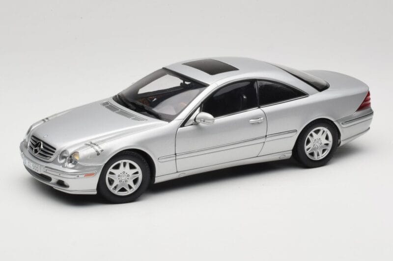 Mercedes CL 500 C215 Sølv AUTOart 1:18 B66962152 Metal