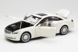 Mercedes CL500 C216 Calcit Hvid AUTOart 1:18 B66962341 Metal — billede 2 af 8