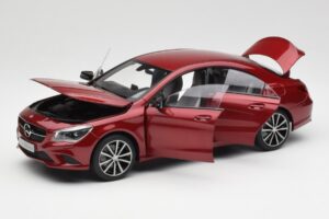 Mercedes CLA C117 Designo Patagonia Rød Metallic Norev 1:18 B66960131 Metal — billede 2 af 8