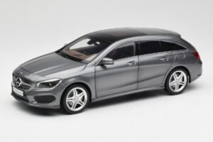 Mercedes CLA C117 Mountain Grå Norev 1:18 B66960351 Metal