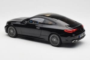 Mercedes CLE C236 Coupe Obsidian Sort Metallic Norev 1:18 183937 Metal — billede 7 af 8