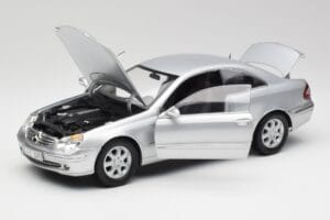 Mercedes CLK 500 C209 Sølv Kyosho 1:18 B66962144 Metal — billede 2 af 8