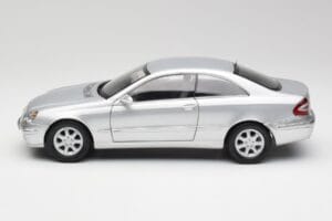 Mercedes CLK 500 C209 Sølv Kyosho 1:18 B66962144 Metal — billede 4 af 8