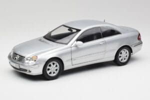 Mercedes CLK 500 C209 Sølv Kyosho 1:18 B66962144 Metal