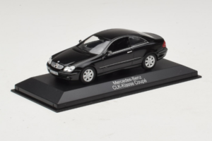 Mercedes CLK W208 Sort Minichamps 1:43 B66961946 Metal — billede 2 af 5