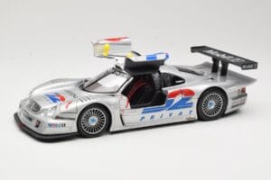 Mercedes CLK LM GT1 #1 AMG Mercedes K. Ludwig / R. Zonta FIA GT Championship 1998 Maisto 1:18 56053 Metal — billede 2 af 8