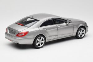 Mercedes CLS C218 Designo Alubeam Titanium Norev 1:18 B66961298 Metal — billede 3 af 8