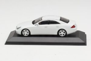 Mercedes CLS-Class C219 Linea Hvid Minichamps 1:43 436034300 Metal