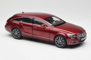 Mercedes CLS Shooting Brake X218 Thulite Rød Norev 1:18 B66960116 Metal — billede 6 af 8