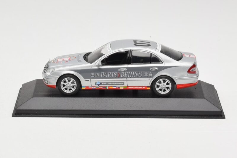 Mercedes E-Class W211 #7 Team AutoBild Paris-Beijing 2006 Replacement Box Minichamps 1:43 MB001 Metal