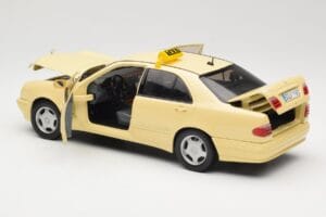 Mercedes E320 W210 Taxi Sun Star 1:18 1160 Metal — billede 5 af 8