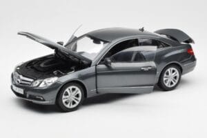 Mercedes E500 C207 Coupe Tenoric Grå Norev 1:18 183540 Metal — billede 2 af 8